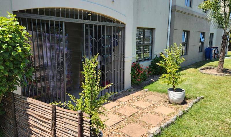 3 Bedroom Property for Sale in Vredekloof East Western Cape